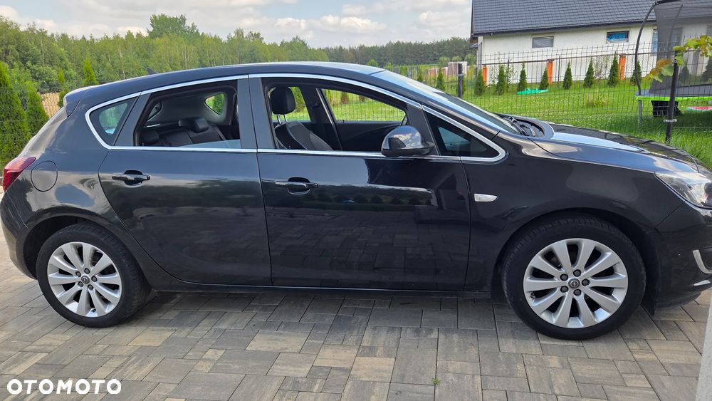 Opel Astra 1.4 T Cosmo - 6