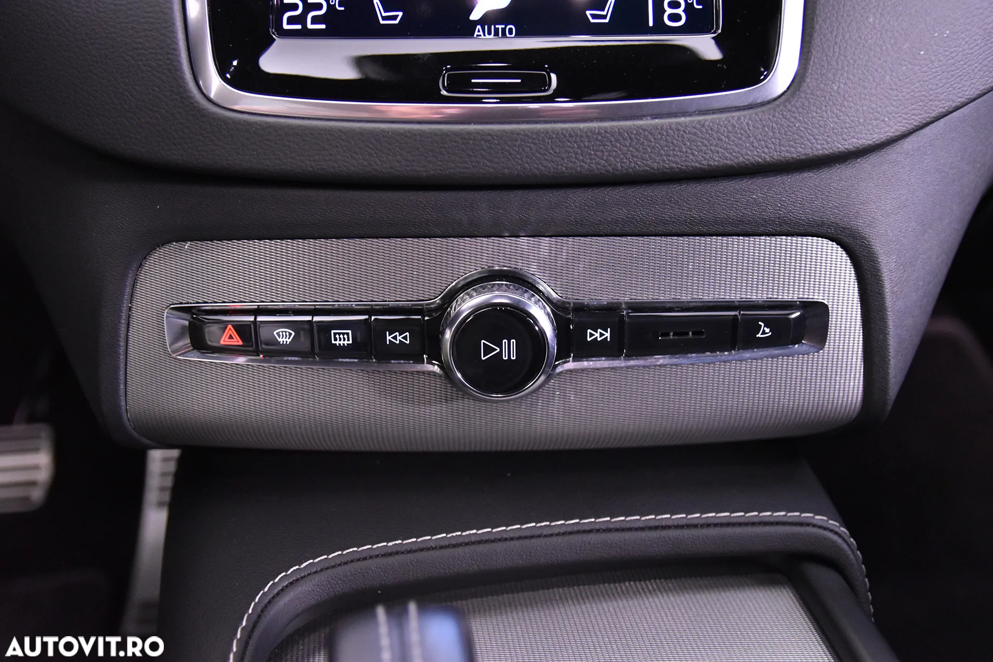 Volvo XC 90 - 18