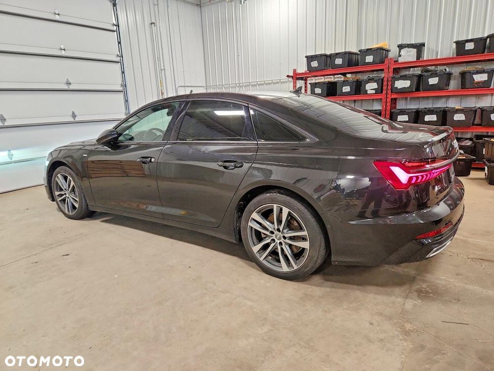 Audi A6 Sportback e-tron - 2