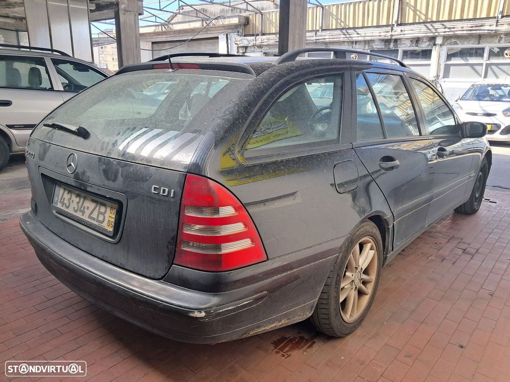 Mercedes-Benz C 220 CDi Avantgarde - 12
