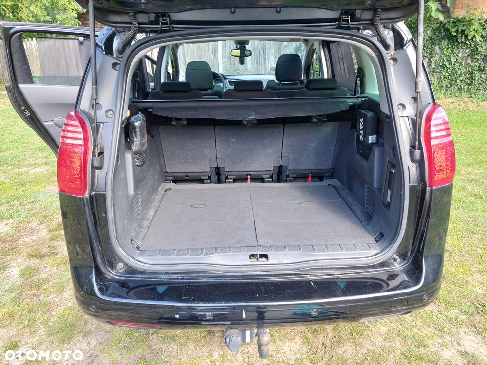 Peugeot 5008 - 3