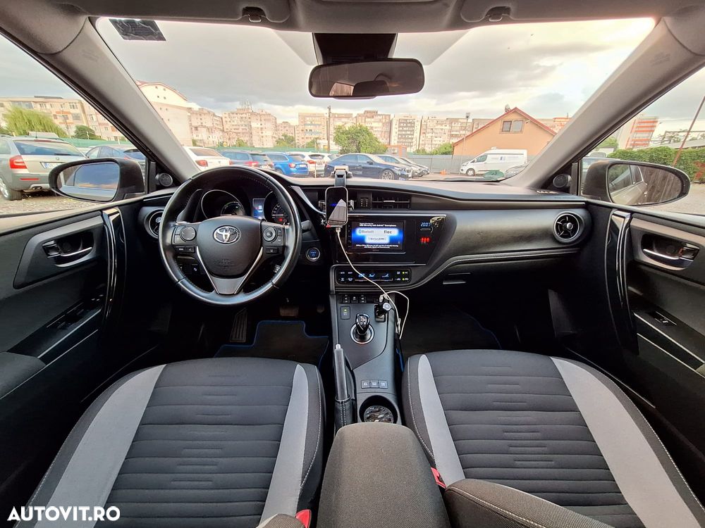 Toyota Auris - 19