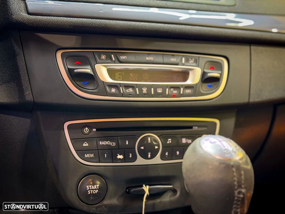 Renault Mégane Coupe 1.5 dCi GT Line SS - 34