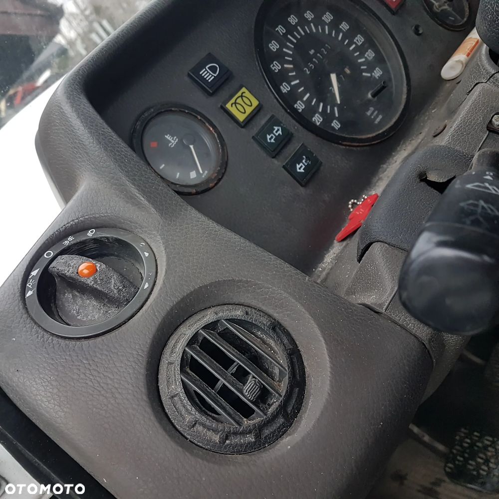 buda karoseria kwity rama paka zabudowa drzwi maska błotnik progi podłoga dach ćwiartka silnik skrzynia most mercedes w208 w207 kaczka kaczor 91 r - 9