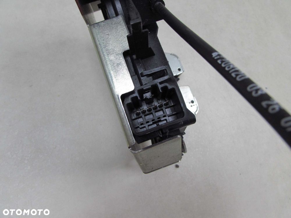 VOLVO V70 III XC70 III 06-16 ZAMEK KLAPY BAGAZNIKA TYL 31253447 40758120 - 4