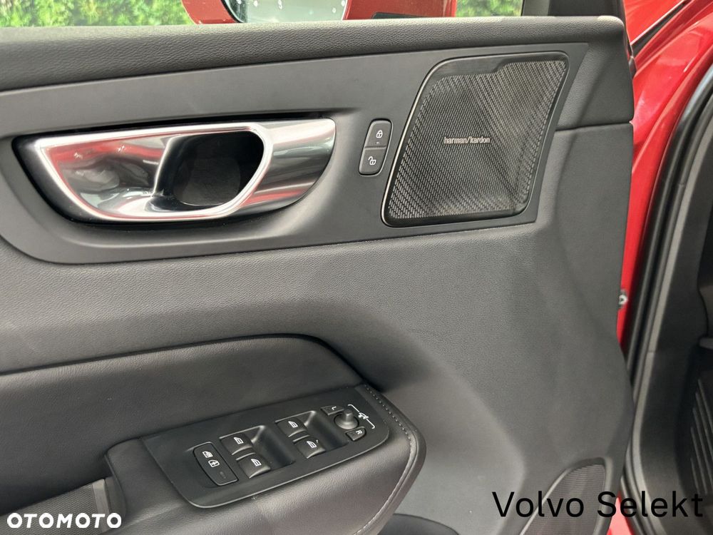 Volvo XC 60 - 21