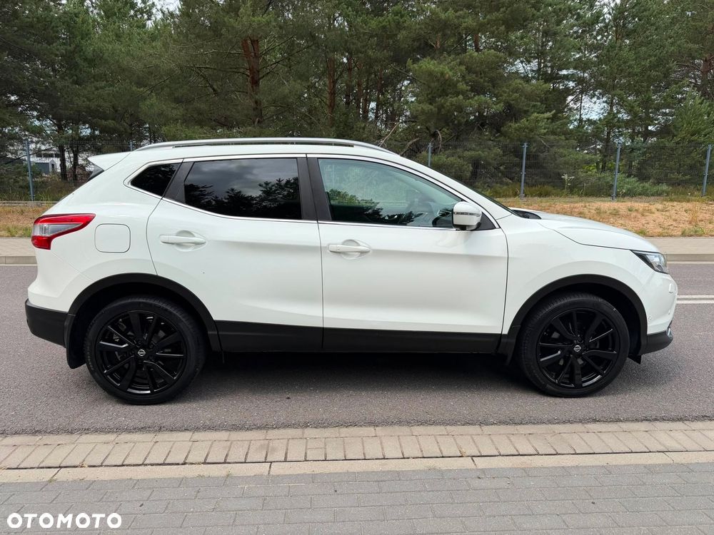 Nissan Qashqai 1.2 DIG-T Tekna - 10