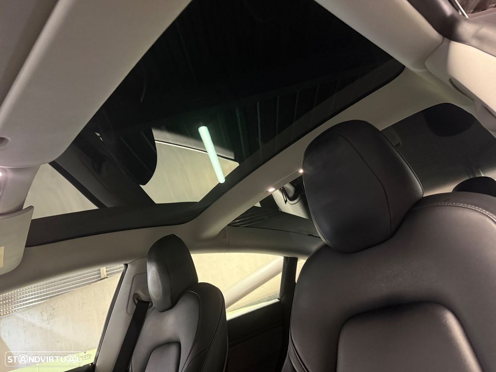 Tesla Model 3 Long Range AWD Dual Motor Performance - 15