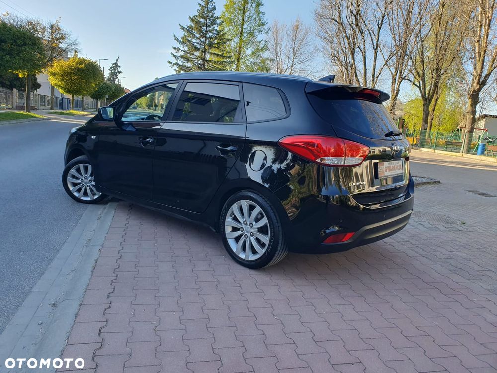 Kia Carens 1.6 GDI Attract - 7