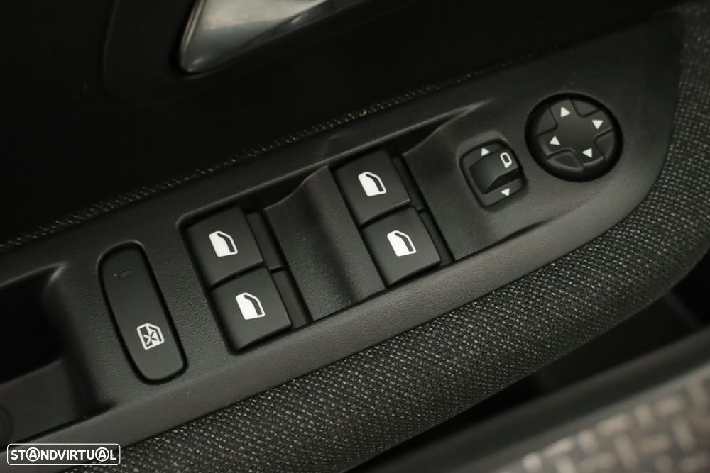 Peugeot e-208 50 kWh Style - 22