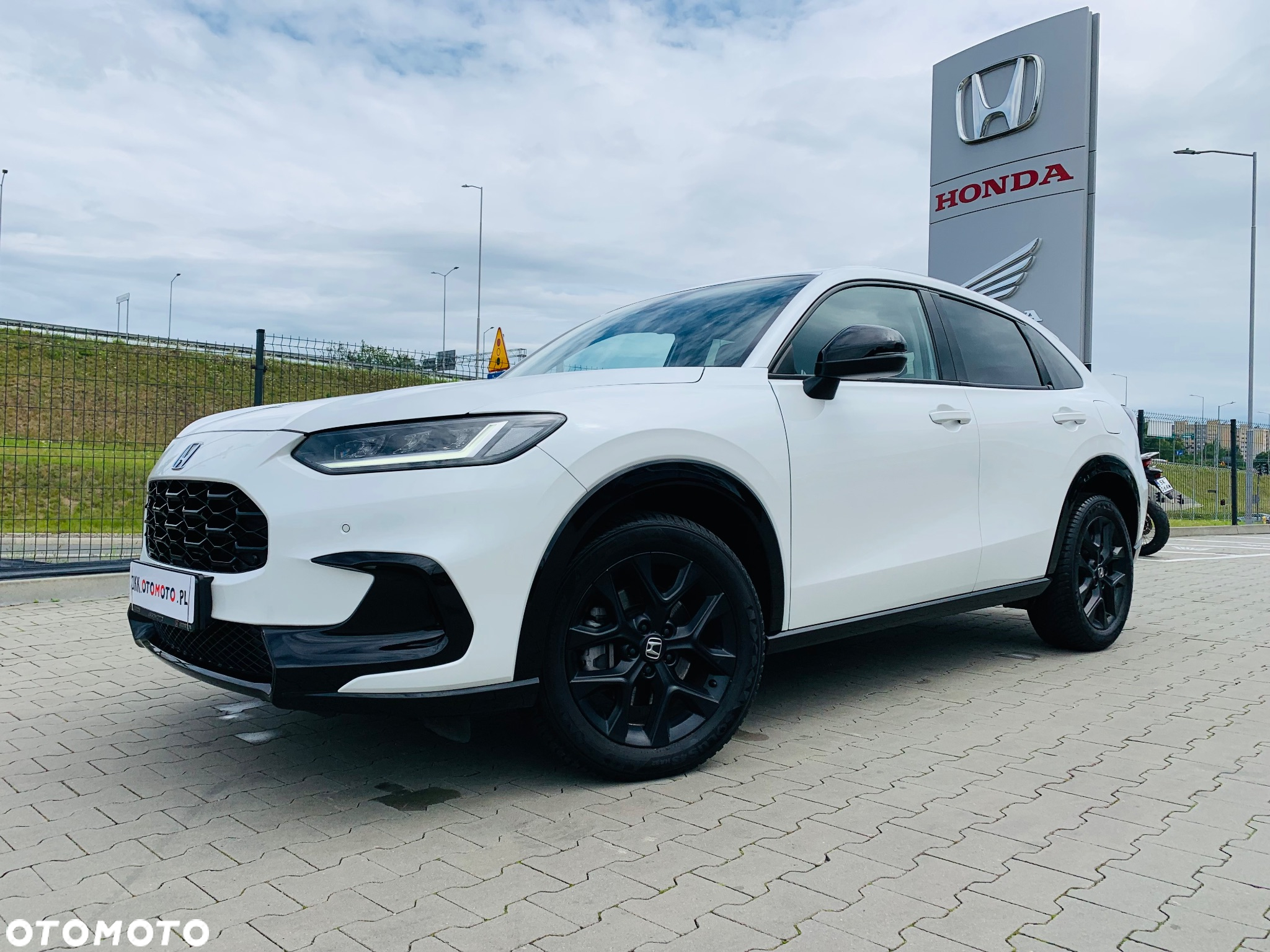Honda ZR-V 2.0 i-MMD HEV Sport BSI/CTM 2WD CVT - 11