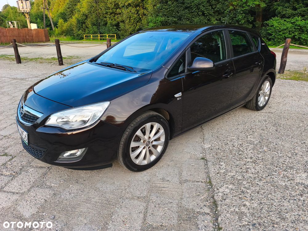 Opel Astra - 1