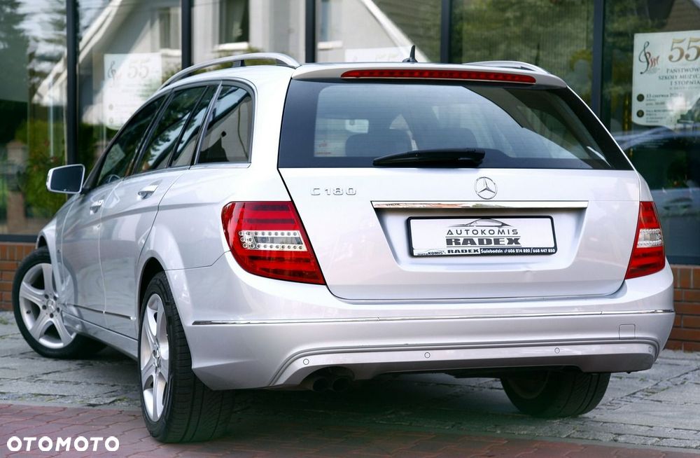 Mercedes-Benz Klasa C 180 BlueEFFICIENCY 7G-TRONIC Elegance - 20