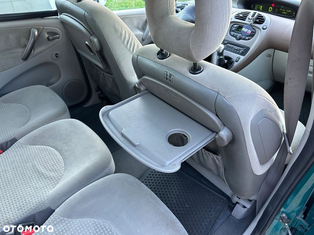 Citroën Xsara Picasso 1.6 HDi Exclusive - 18