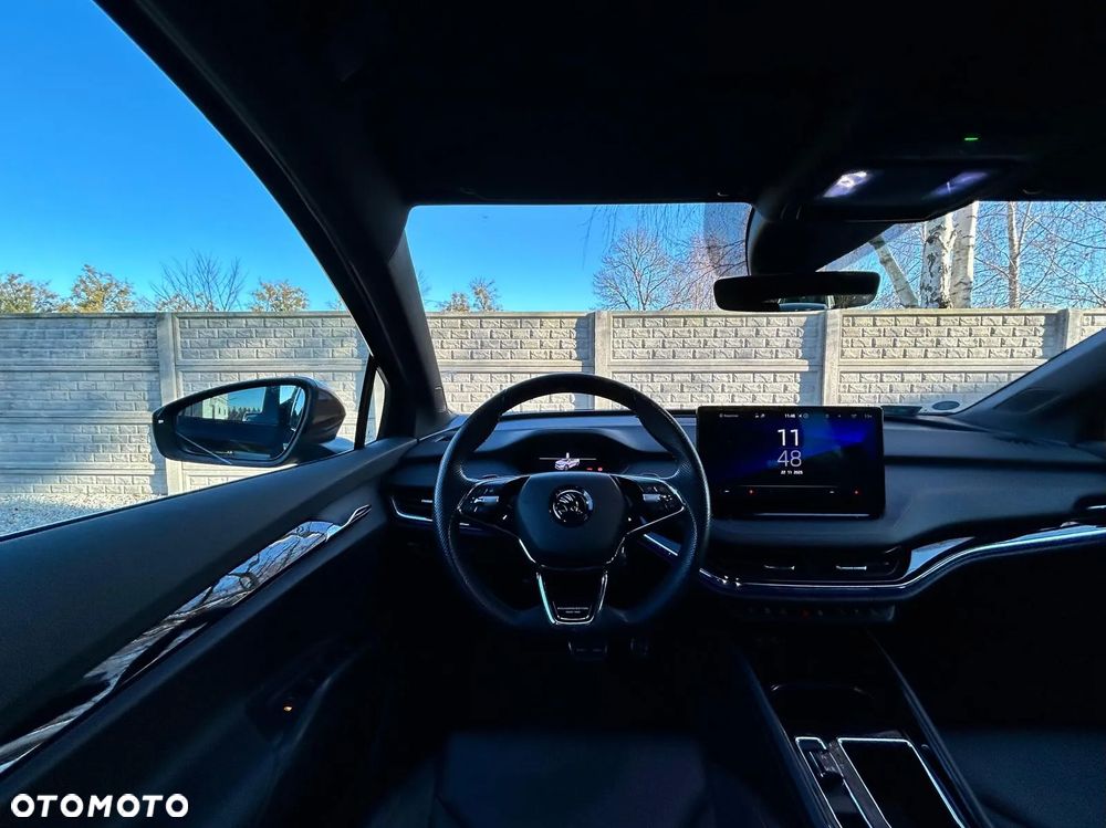 Skoda Enyaq 60 62kWh Founders - 13