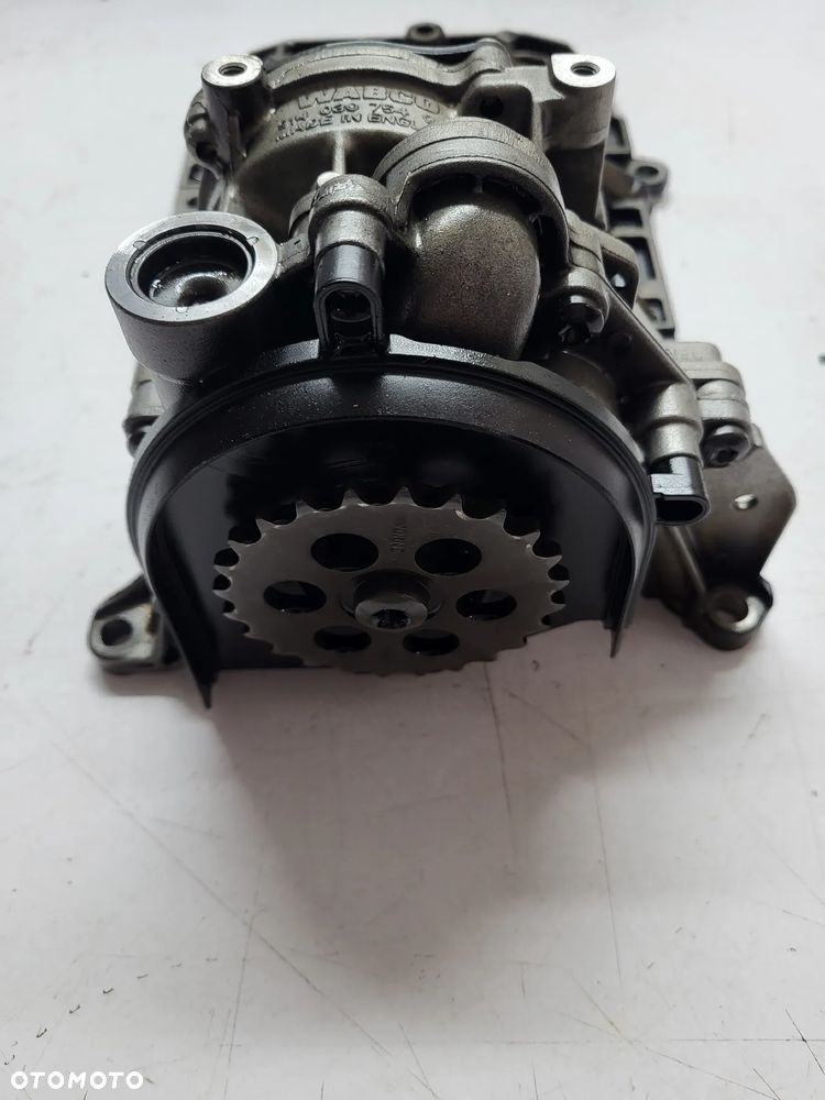BMW E90 E91 E87 E91 E60 E61 E92 E84 POMPA OLEJU N47 2.0D 7798014 - 3