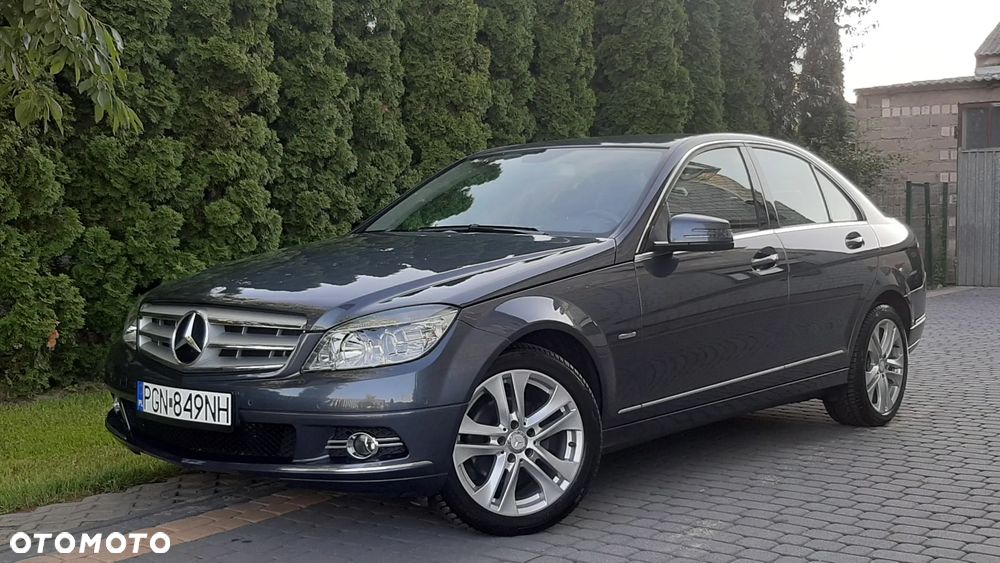 Mercedes-Benz Klasa C 180 Kompressor BlueEFFICIENCY Avantgarde - 8