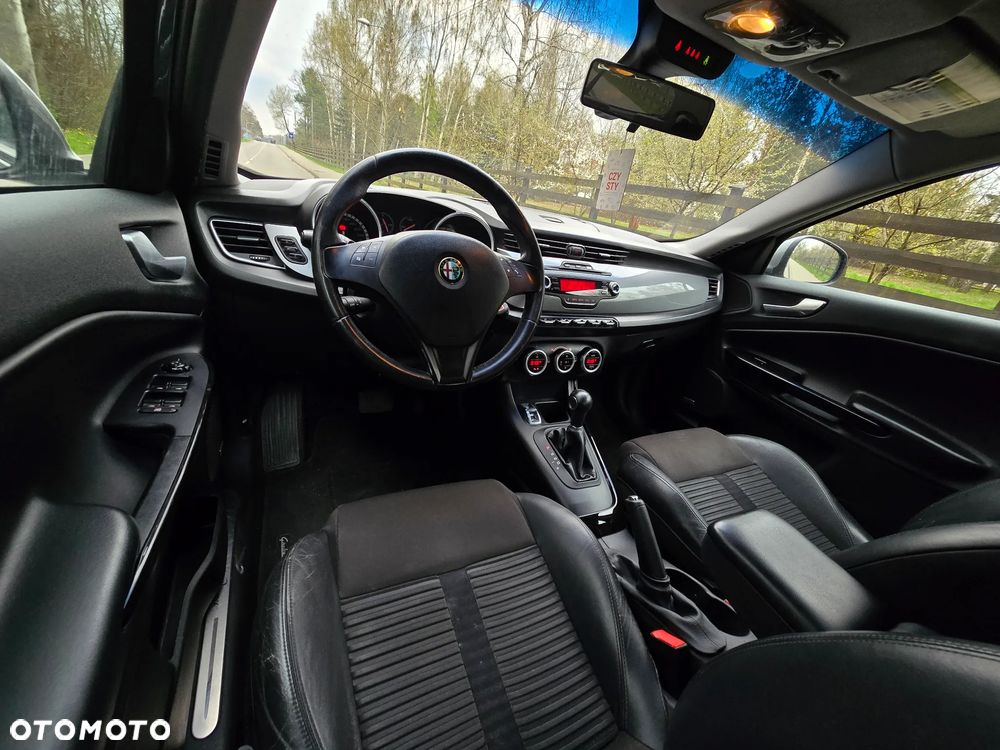Alfa Romeo Giulietta 1.4 TB 16V Multiair TCT Turismo - 26