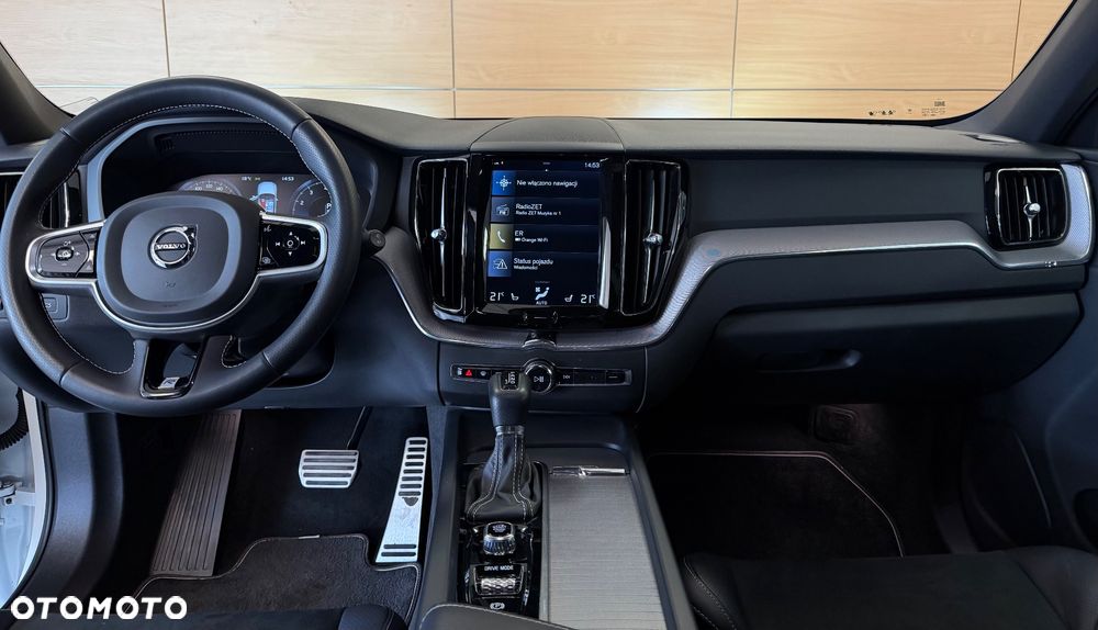 Volvo XC 60 T5 GPF R-Design - 18
