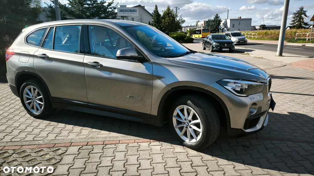BMW X1 xDrive25d Advantage sport - 5