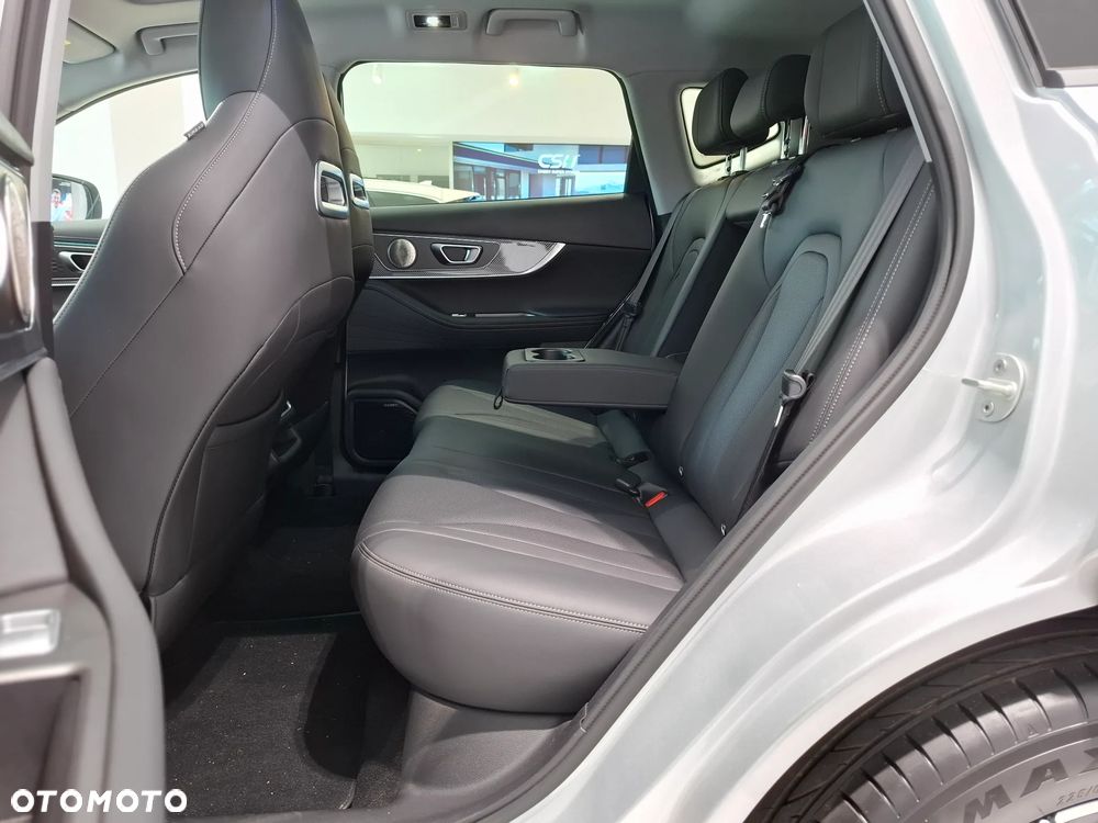 Chery Tiggo 7 1.5 T-GDI Super Hybrid Premium DHT - 10