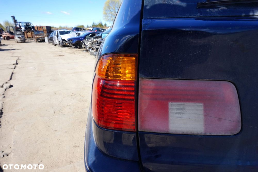 LAMPA TYLNA LEWA 5 E39 KOMBI  BMW 1995-2000 - 3