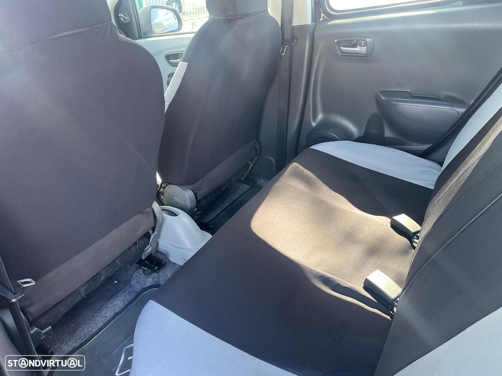 Suzuki Alto 1.0 GL Style - 4