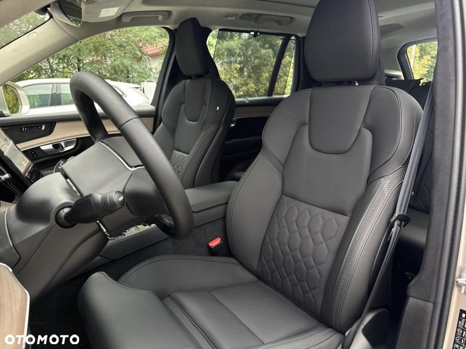 Volvo XC 90 - 19