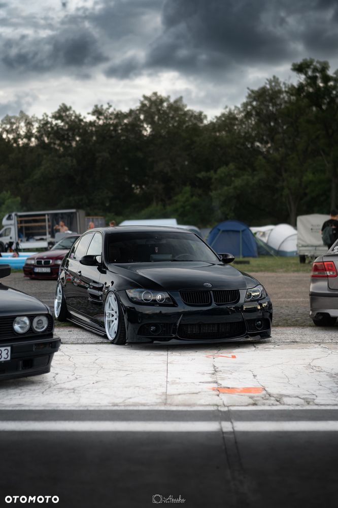 BMW Seria 3 320d - 4