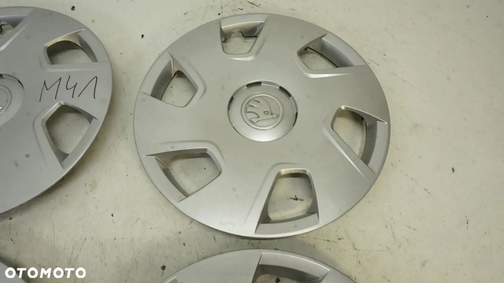 KOŁPAKI DEKLE 15 SKODA FABIA RAPID ROOMSTER OCTAVIA  ORYGINAŁ NOWY MODEL - 3