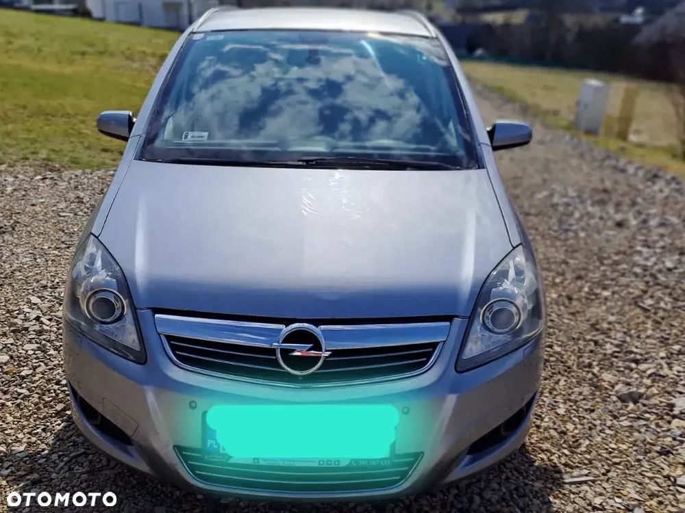 Opel Zafira 1.9 CDTI 111 - 4