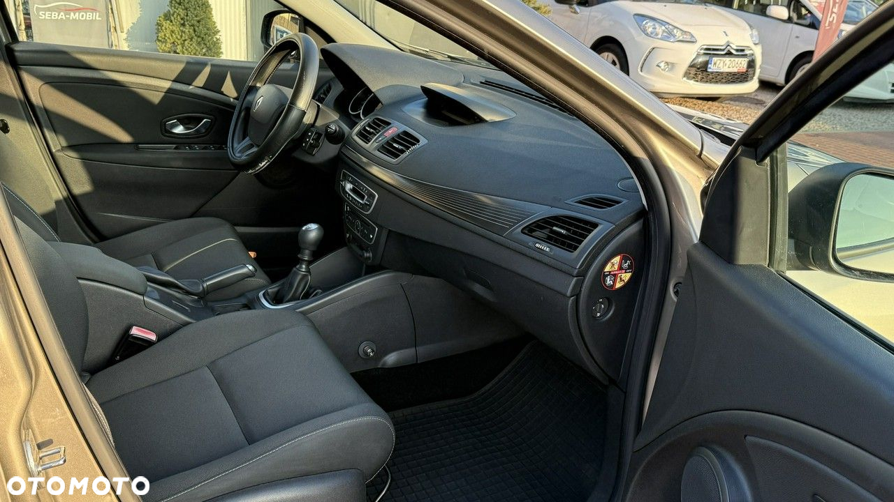 Renault Megane - 12