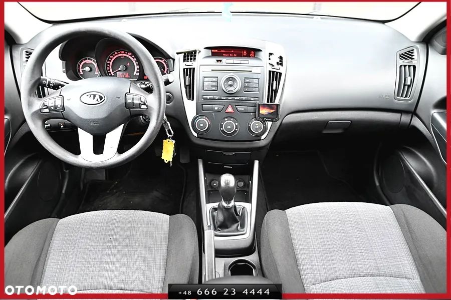 Kia Ceed 1.4 Comfort - 14