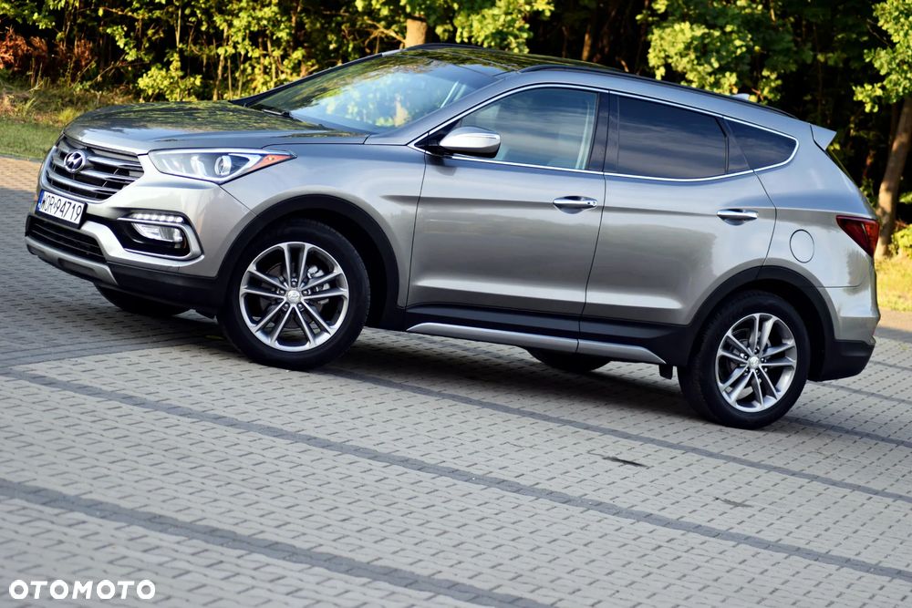 Hyundai Santa Fe 2.0 T Sport Utility - 23