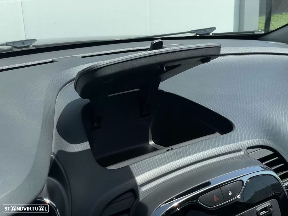 Renault Captur 1.5 dCi Exclusive - 19