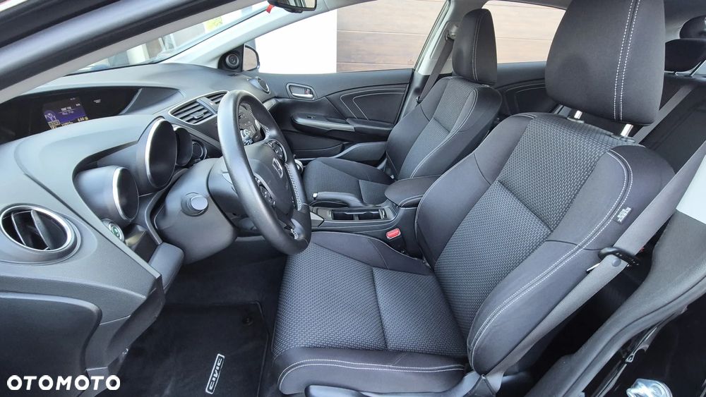 Honda Civic 1.8 Elegance - 25