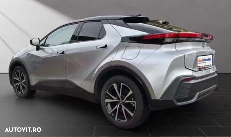 Toyota C-HR 1.8 Hybrid Team Deutschland - 4