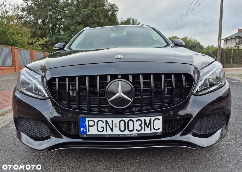 Mercedes-Benz Klasa C 220 d 4-Matic 9G-TRONIC - 2