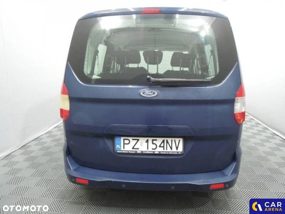 Ford Tourneo Courier - 6