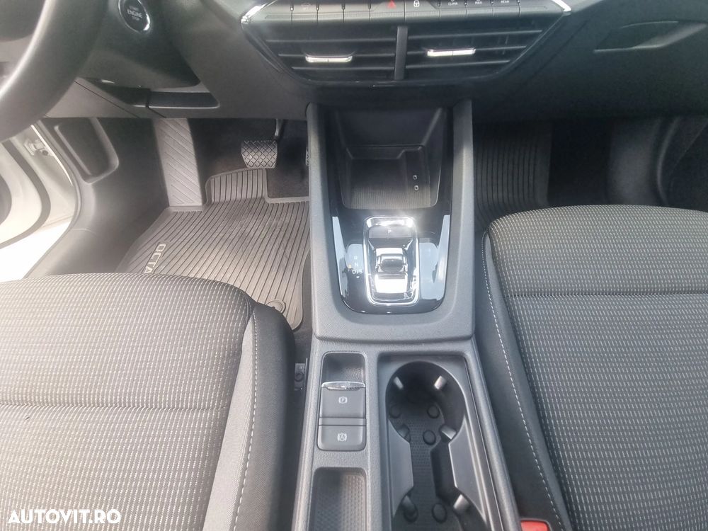 Skoda Octavia - 16