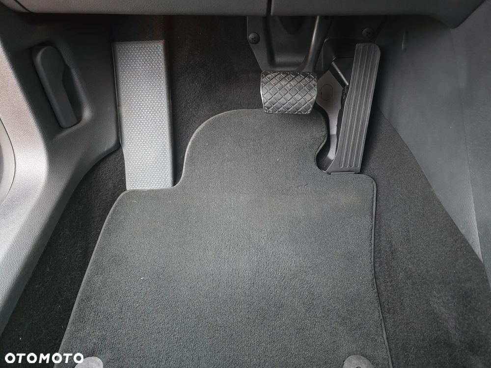 Volkswagen Tiguan 2.0 TDI 4Mot Perfectline R-Style DSG - 36