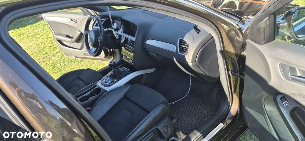 Audi A4 Avant 2.0 TDI DPF Ambition - 33