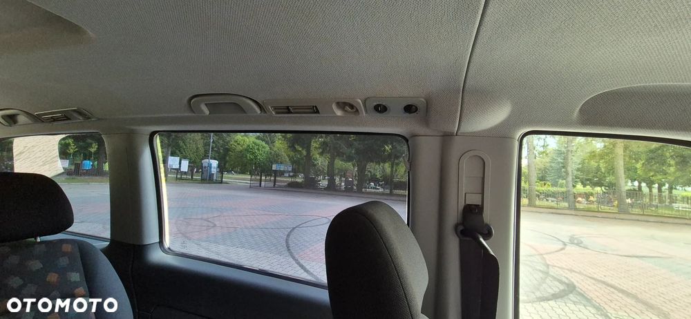 Mercedes-Benz Vito 639.703 - 14