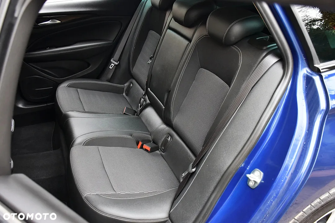Opel Insignia 2.0 CDTI Business Elegance S&S - 37