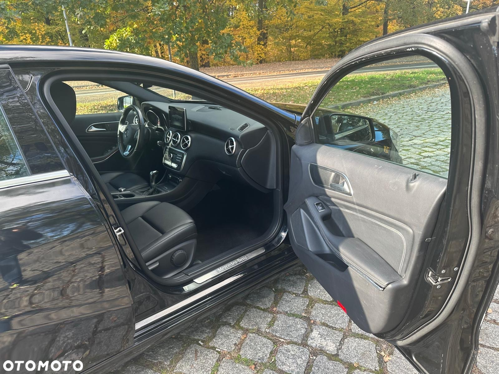 Mercedes-Benz Klasa A 180 d AMG Line - 6