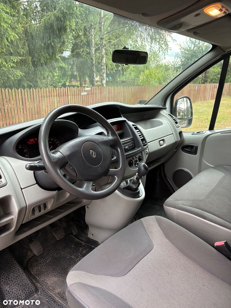Renault trafic - 17