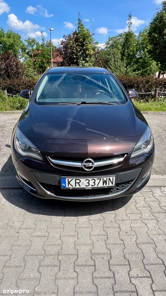 Opel Astra 1.7 CDTI Executive - 3