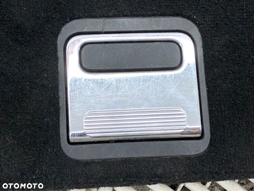 WYKŁADZINA BAGAŻNIKA  MERCEDES-BENZ KLASA E T-Model (S212) 2009 - 2016 E 200 CDI / BlueTEC - 3