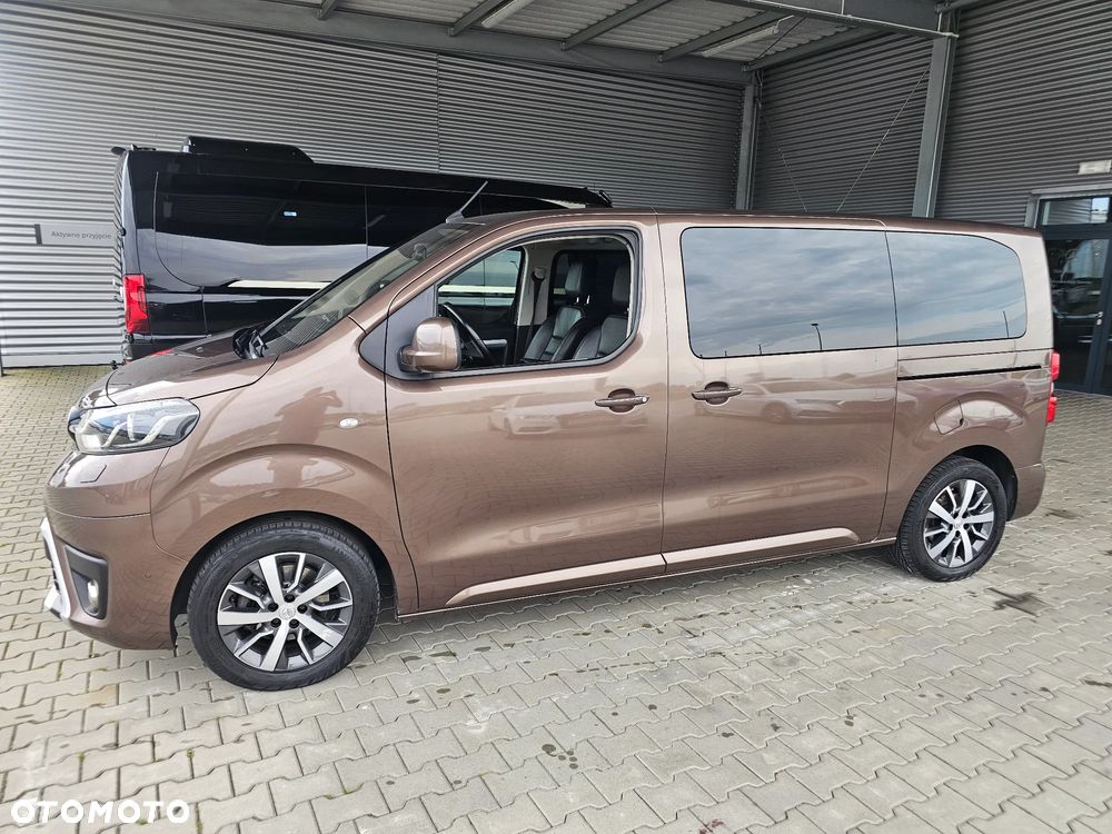 Toyota Proace Verso 2,0-l-D-4D L1 (7-Si.) Autm Executive - 13