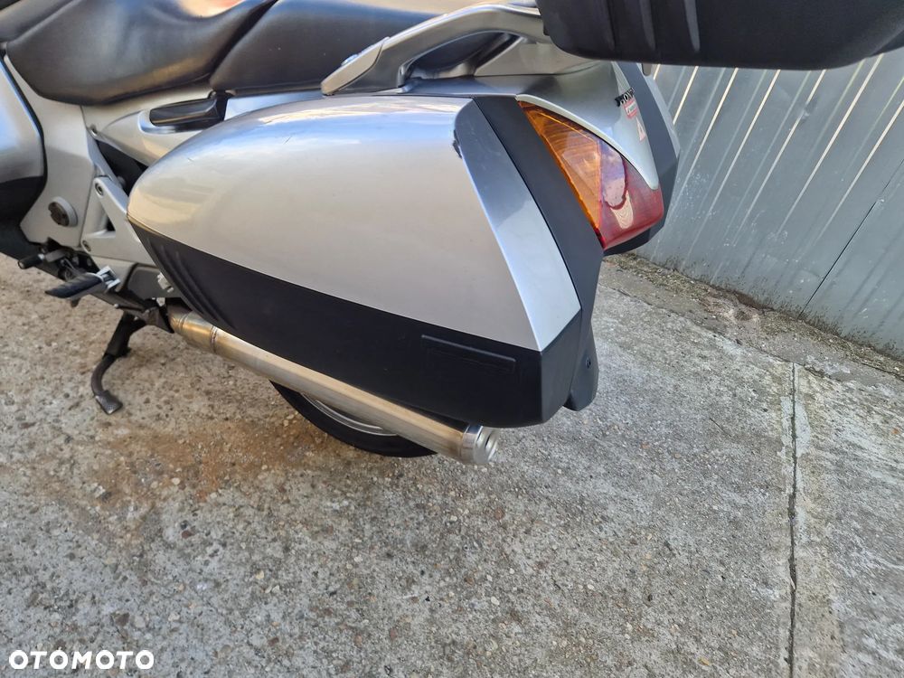 Honda ST - 24